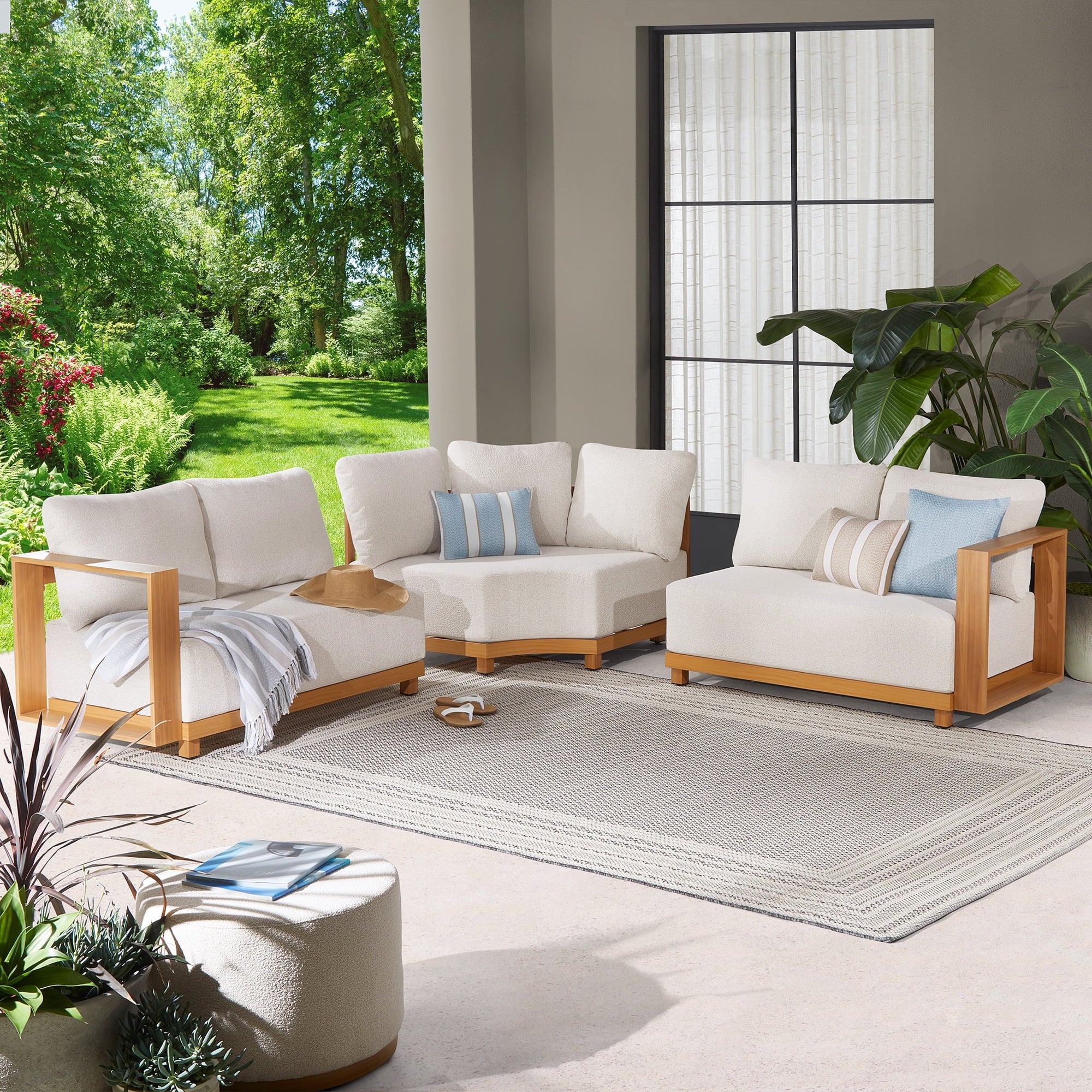 TerraLuxe Patio Sectional Set